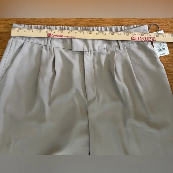 a new day Pants Women’s 17 Beige/Rapid Rock Wide Leg Pleated Slacks Pockets New - Picture 6 of 9